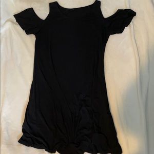 Cold-shoulder t-shirt dress